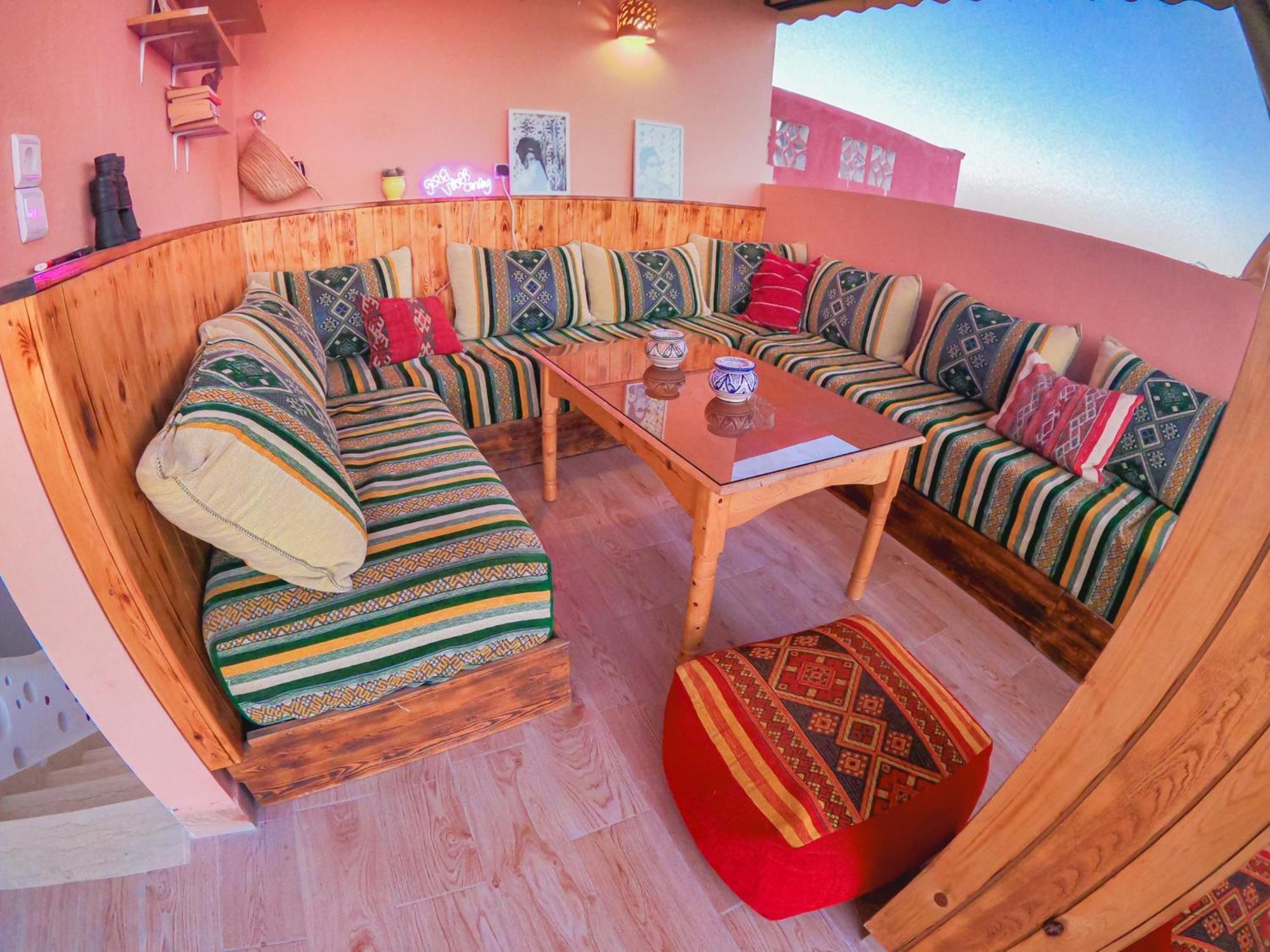 Atlantic Vibes Surf Hostel Tamraght Eksteriør bilde