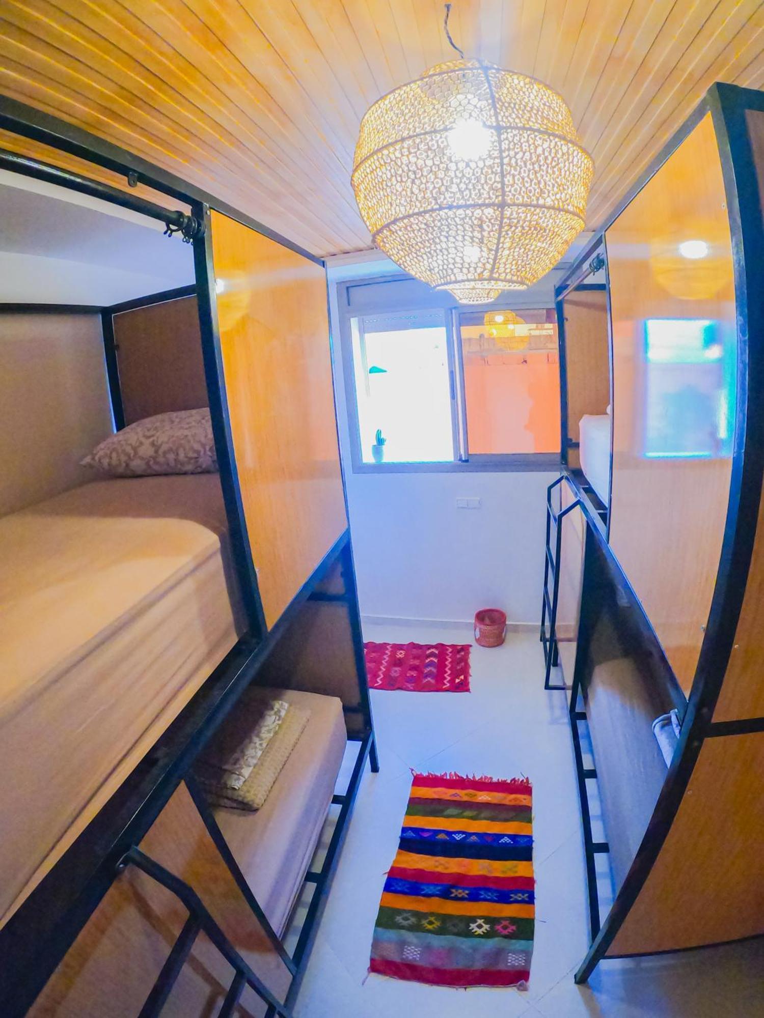 Atlantic Vibes Surf Hostel Tamraght Eksteriør bilde