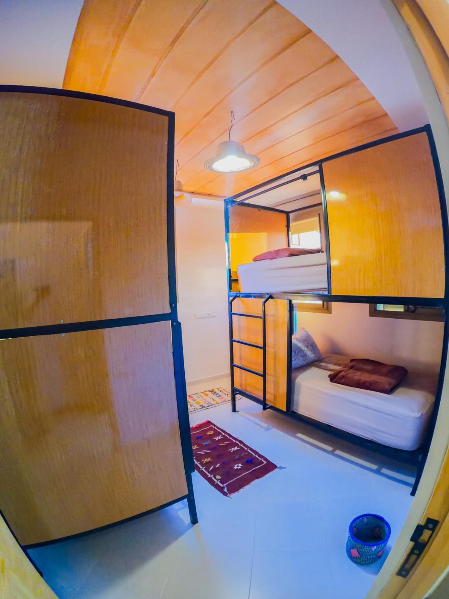 Atlantic Vibes Surf Hostel Tamraght Eksteriør bilde